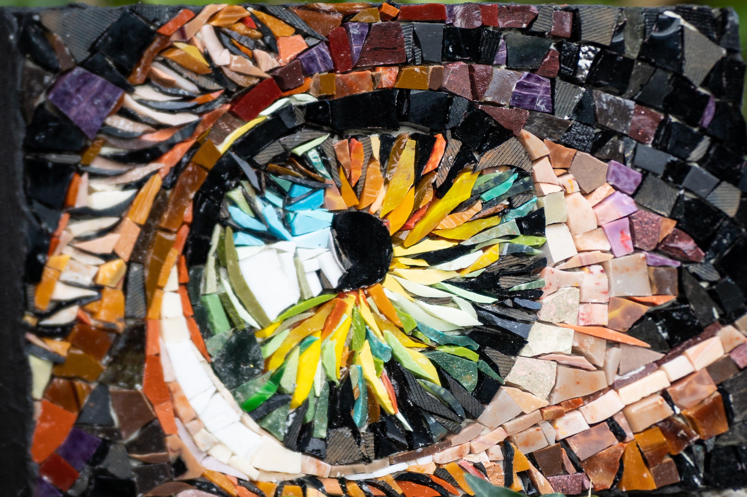 19-Le regard en mosaïque du 18 au 22 octobre 2027